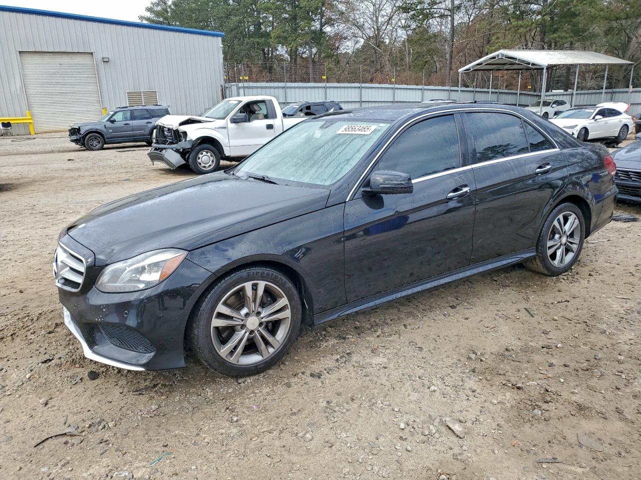 Mercedes-Benz E-Class 350 Image 1