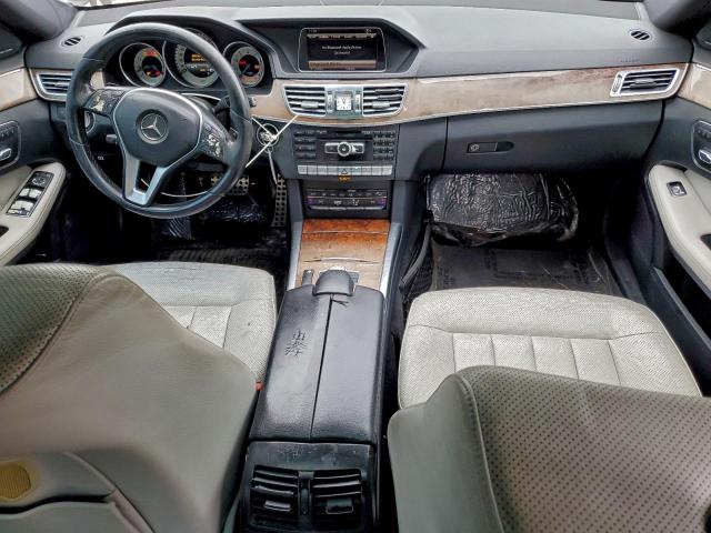 Mercedes-Benz E-Class 350 Image 12