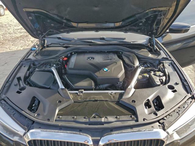 BMW 5 Series I Image 6