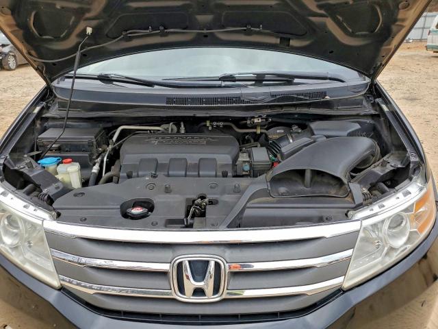 Honda Odyssey Touring Image 9