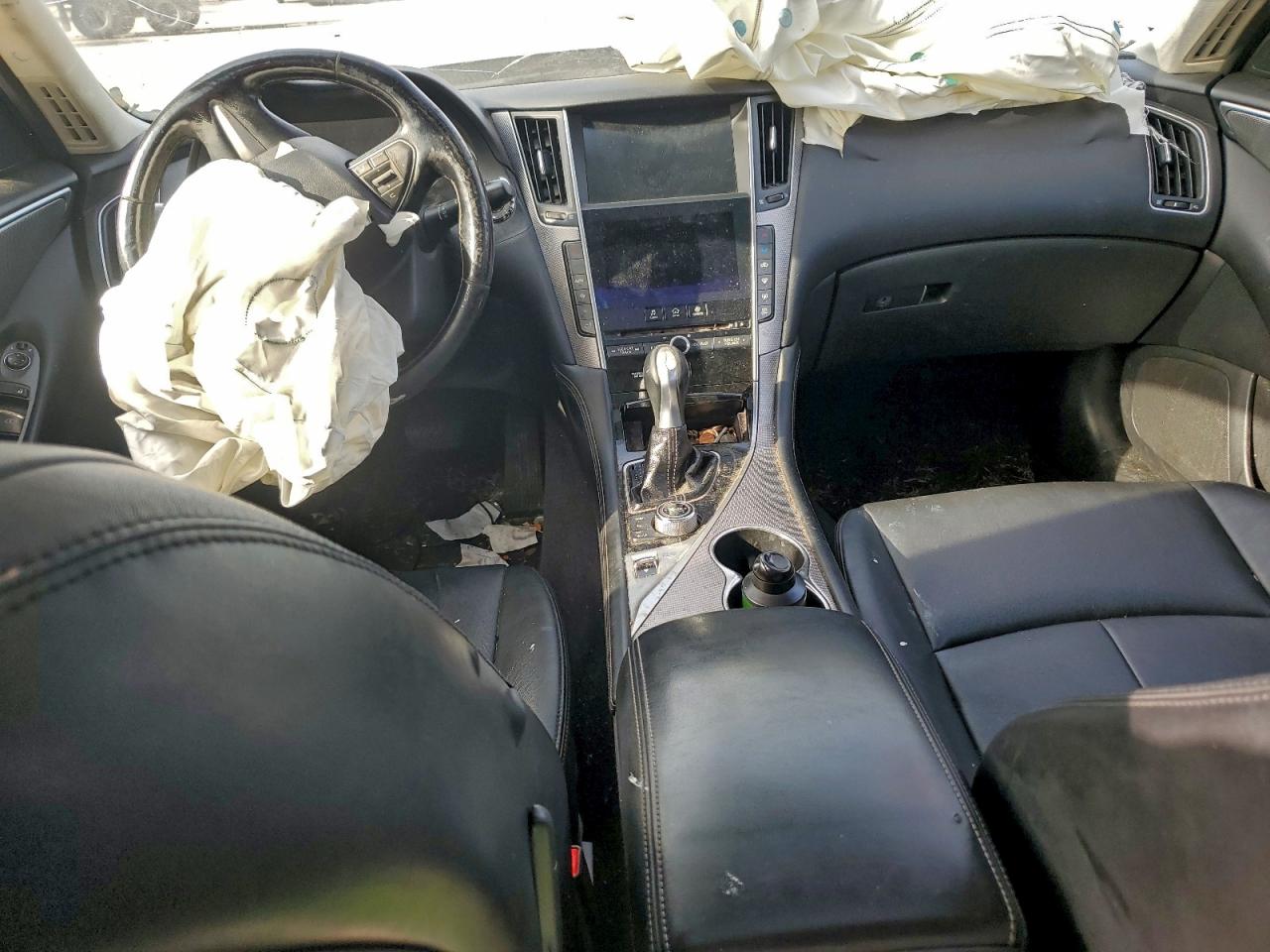 INFINITI Q50 Base Image 8