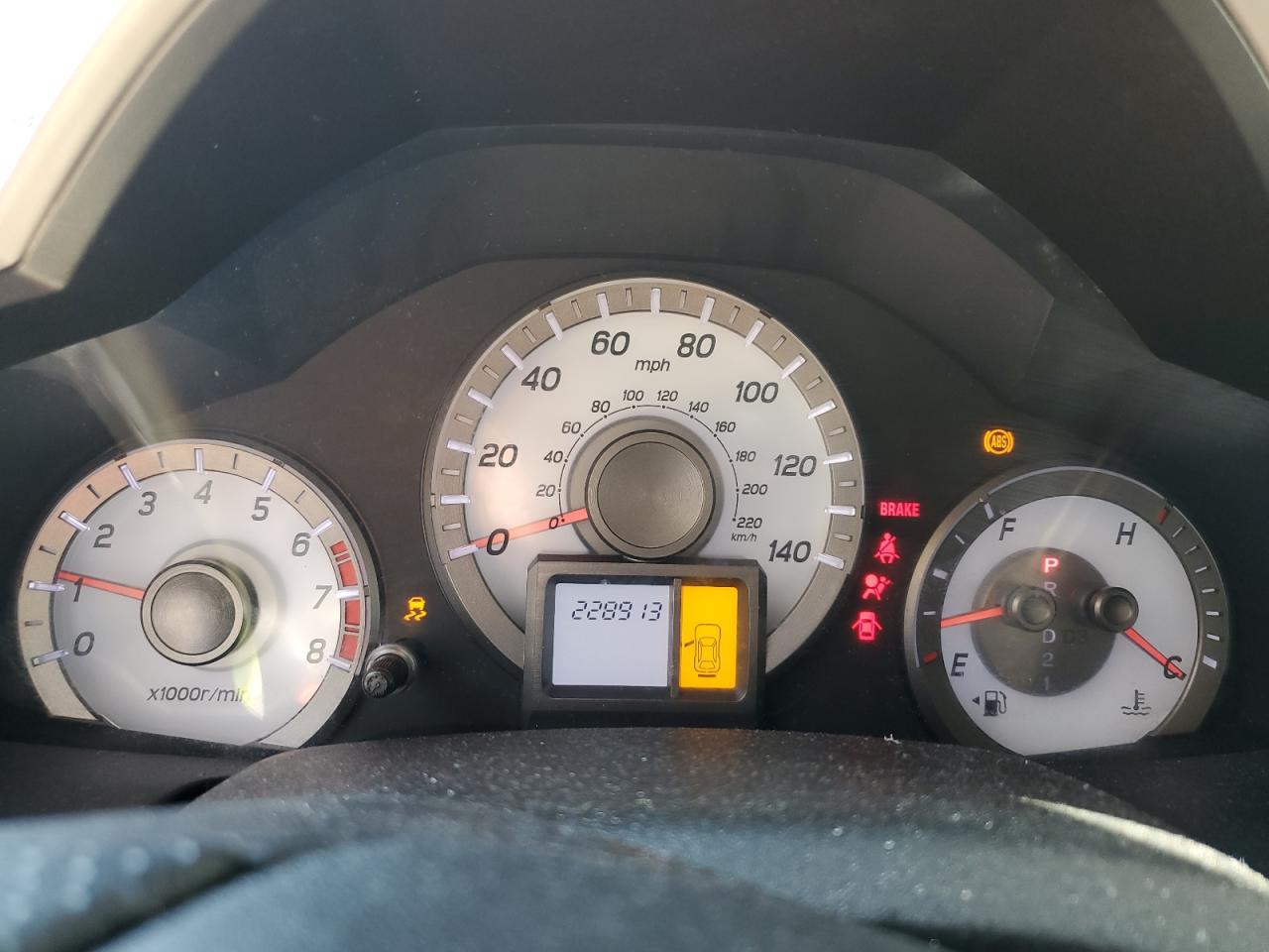 Honda Pilot Lx Image 13