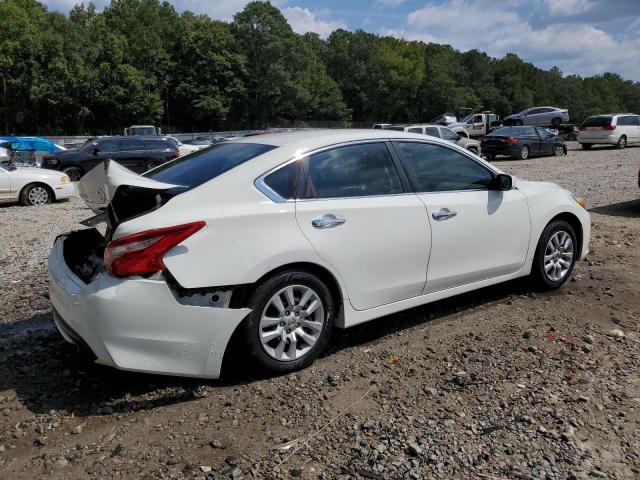 Nissan Altima 2.5 Image 11