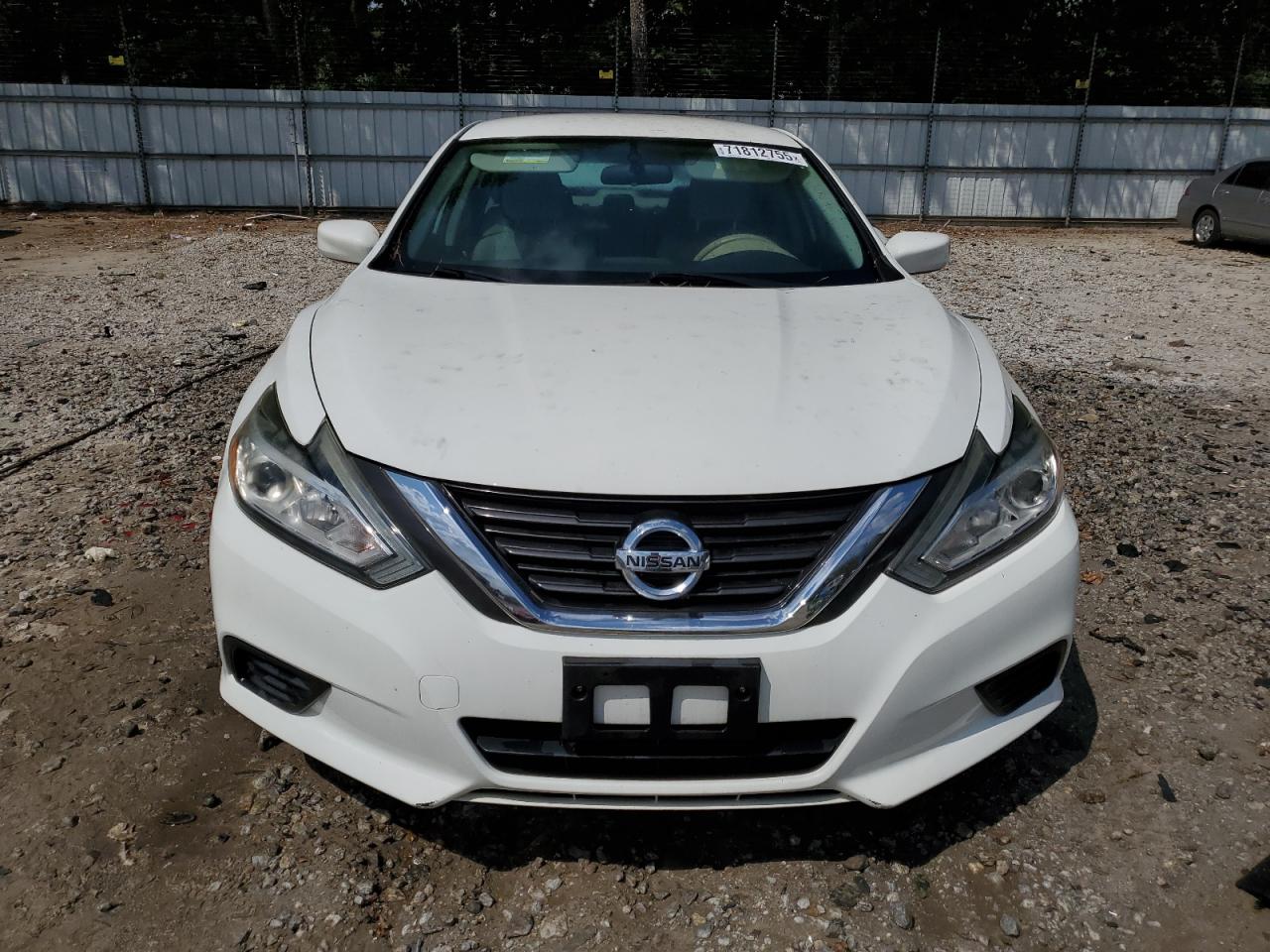 Nissan Altima 2.5 Image 3
