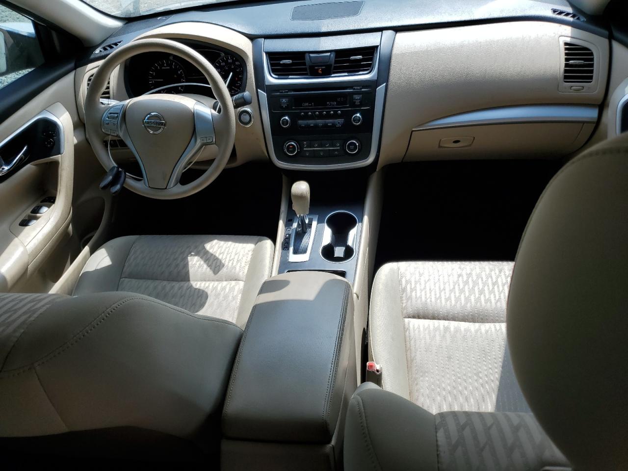 Nissan Altima 2.5 Image 7