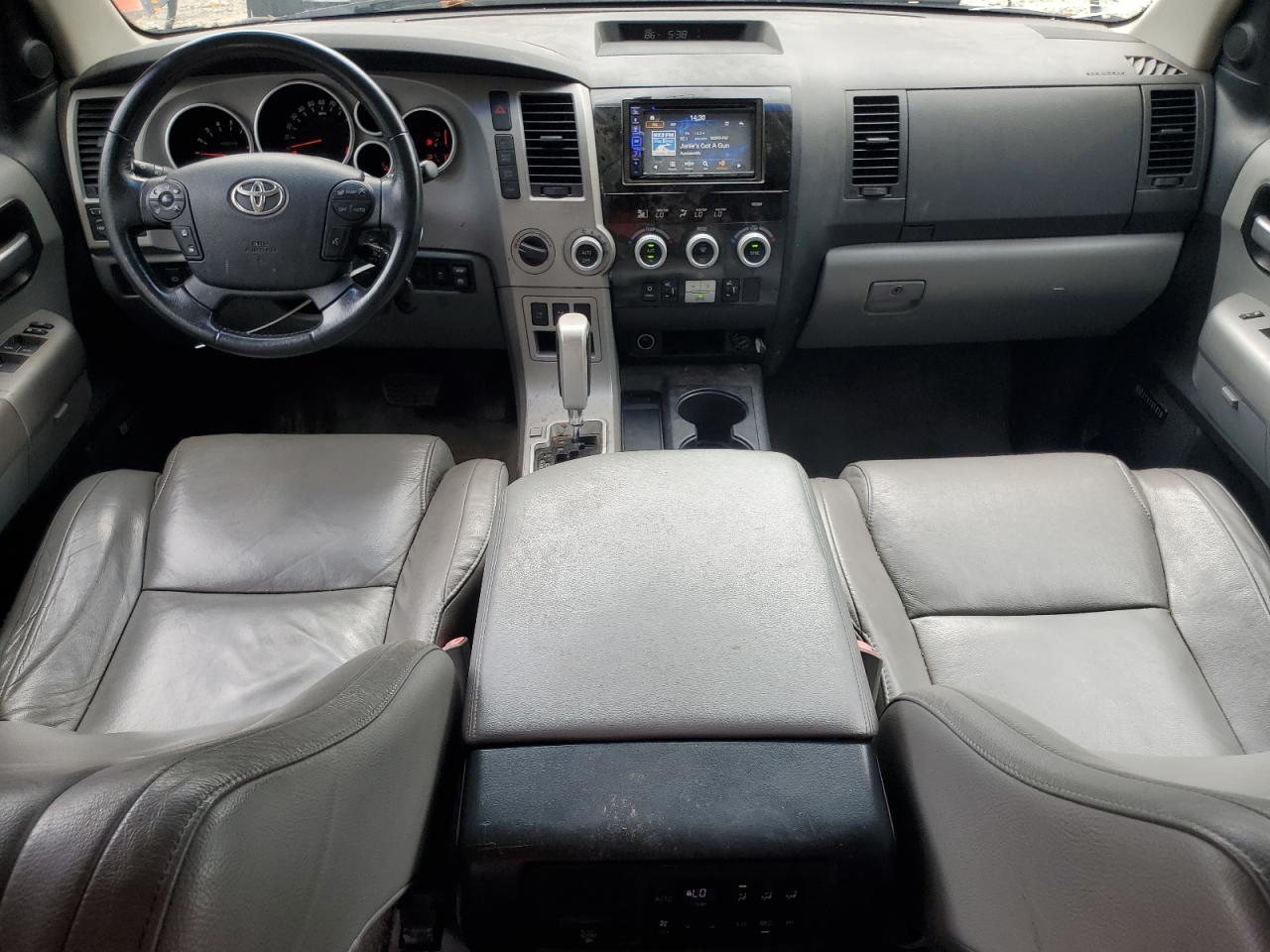 Toyota Sequoia Limited Image 9