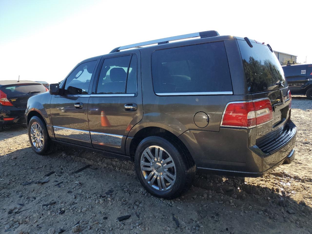 Lincoln Navigator Image 13