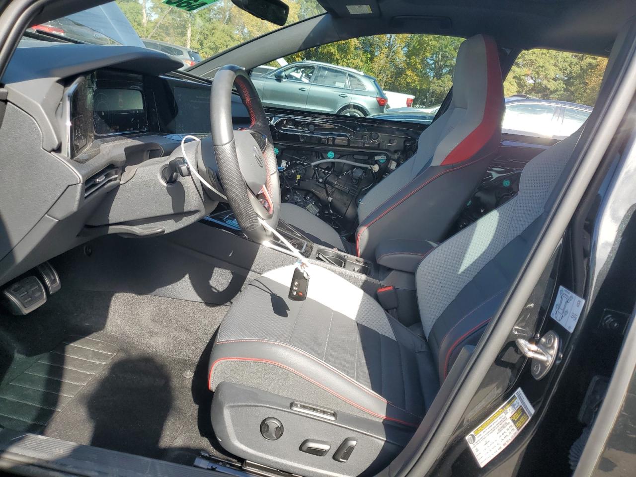 Volkswagen GTI Autobahn Image 9