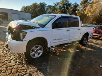  Salvage Nissan Titan