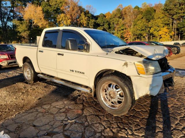 Nissan Titan Xe Image 6