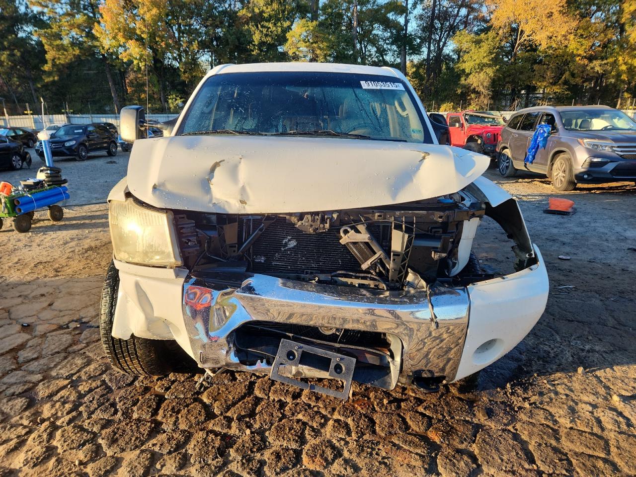 Nissan Titan Xe Image 12