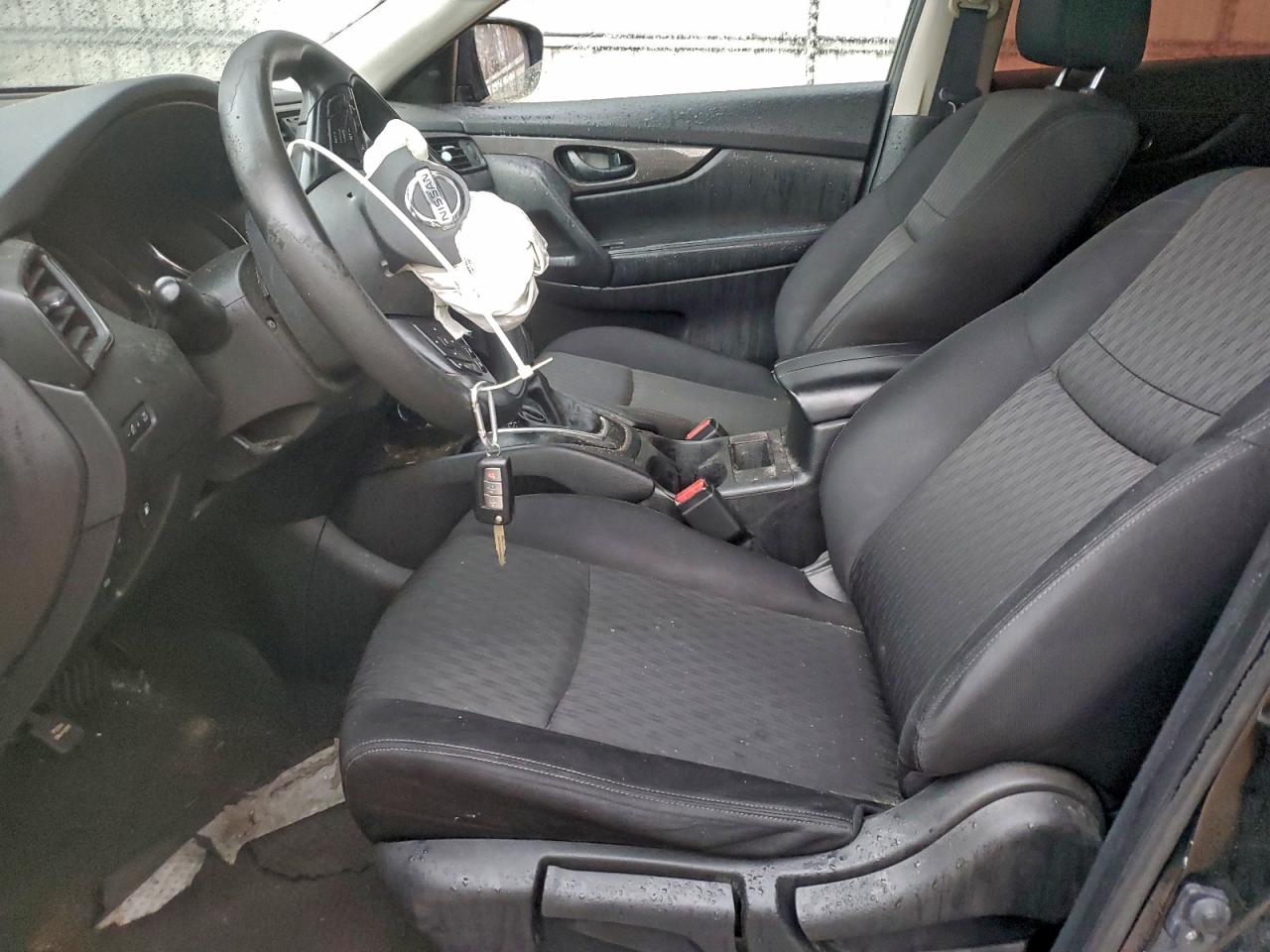 Nissan Rogue S Image 5