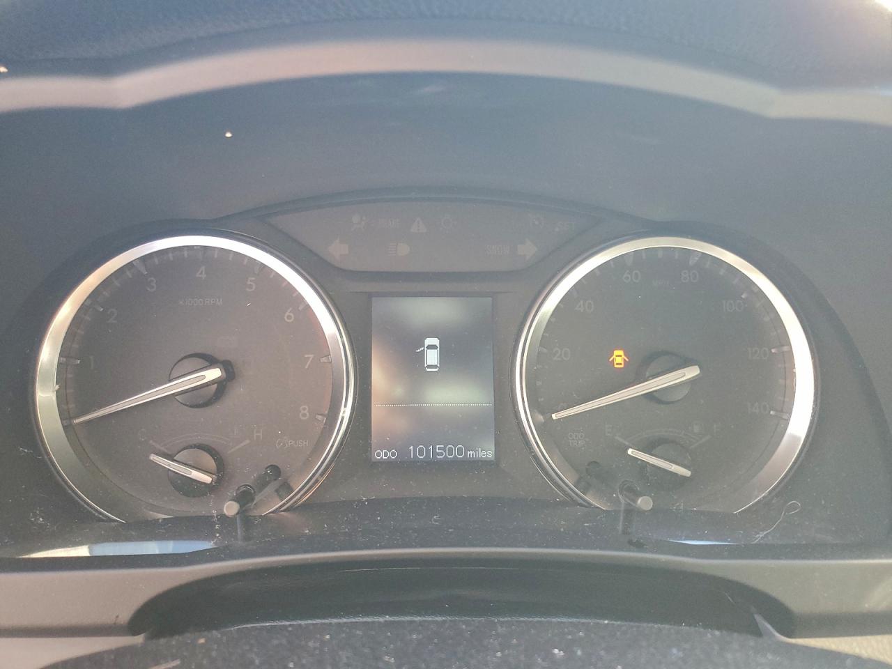 Toyota Highlander Le Image 8