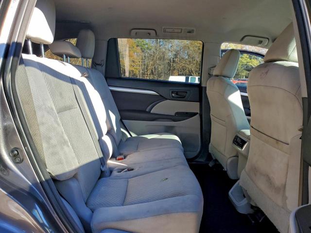 Toyota Highlander Le Image 6