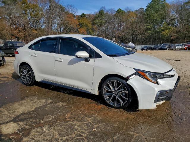 Toyota Corolla Se Image 6