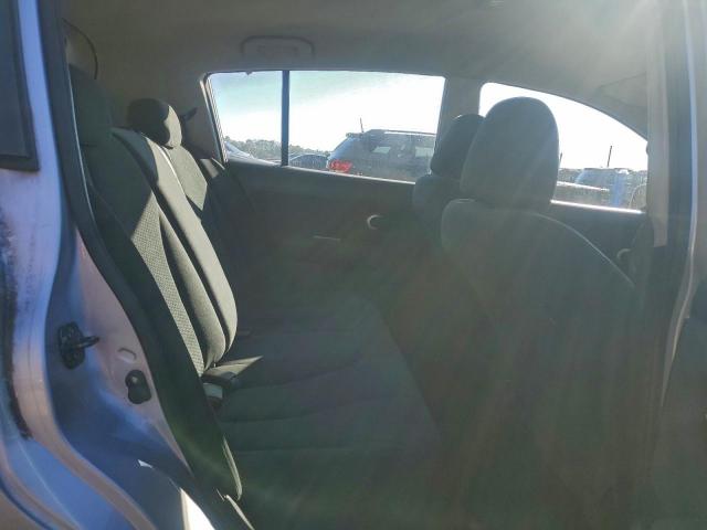 Nissan Versa S Image 4