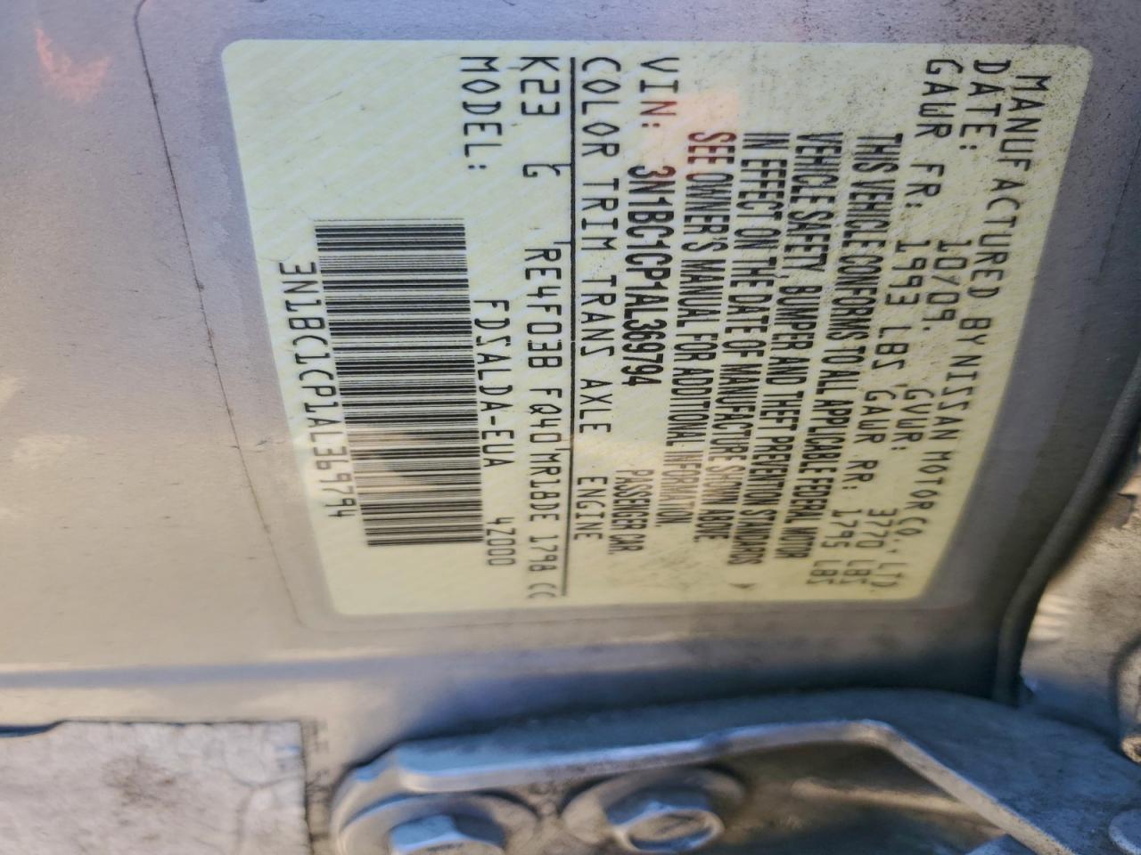 Nissan Versa S Image 7