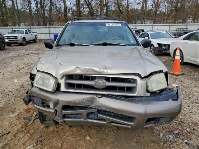 Nissan Pathfinder Le Image 4