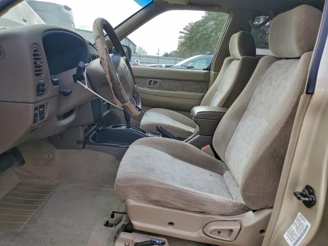 Nissan Pathfinder Le Image 7