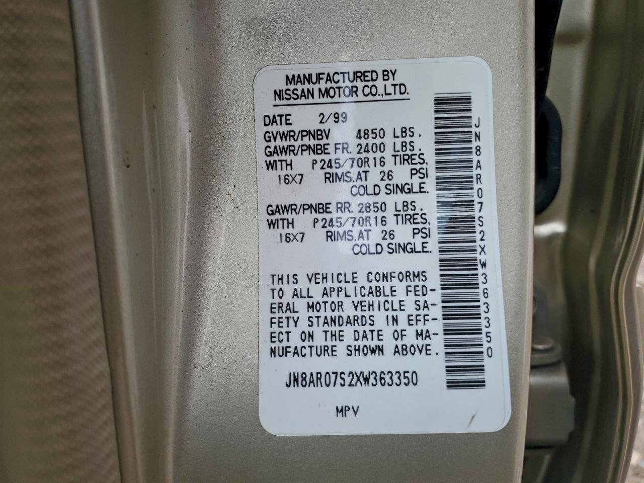 Nissan Pathfinder Le Image 12