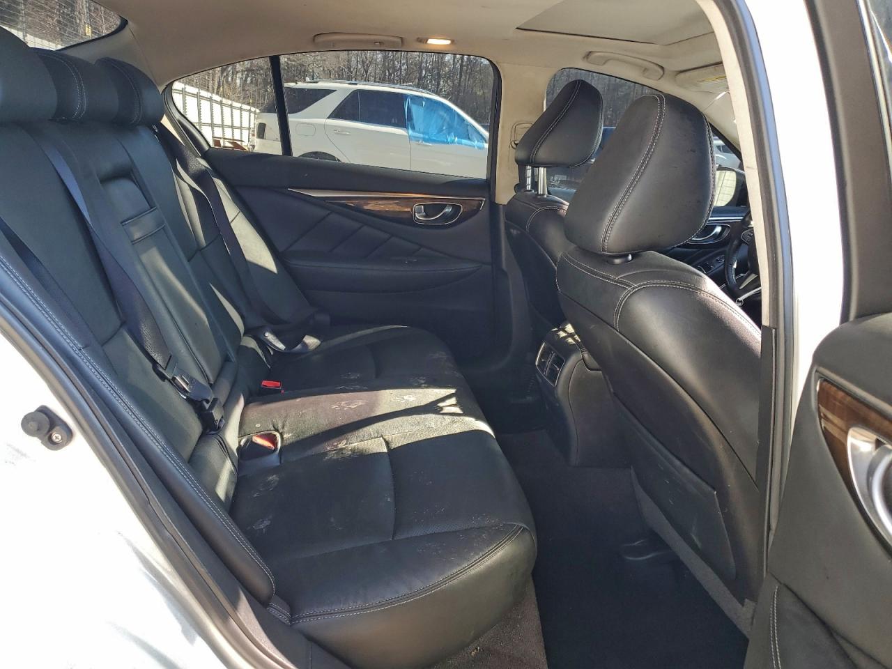 INFINITI Q50 Premium Image 8
