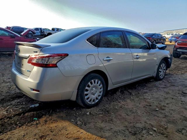 Nissan Sentra S Image 2