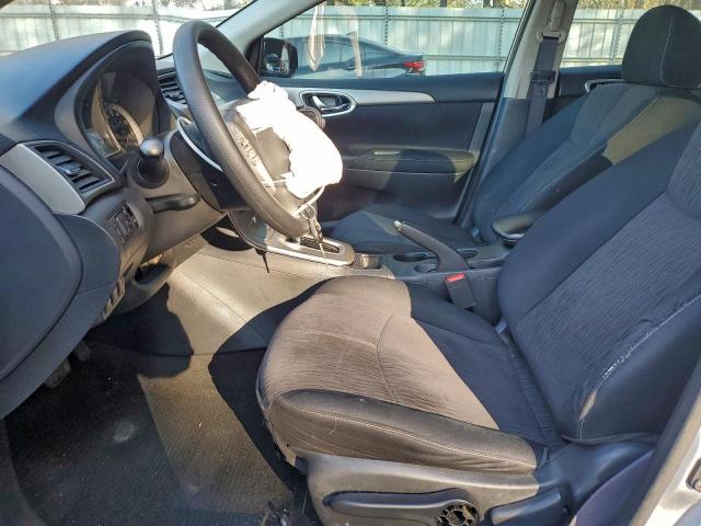 Nissan Sentra S Image 12