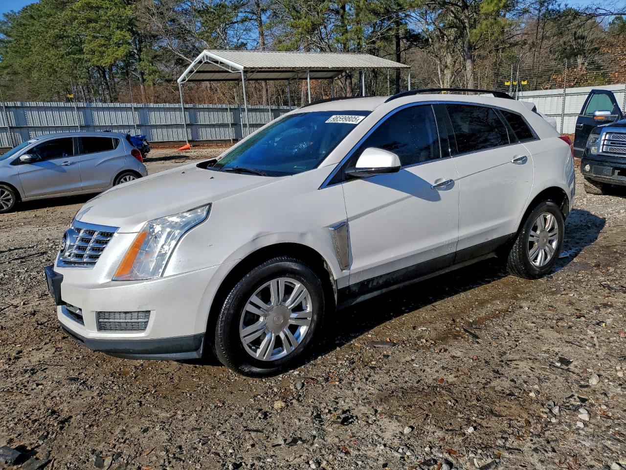 Cadillac SRX Image 1