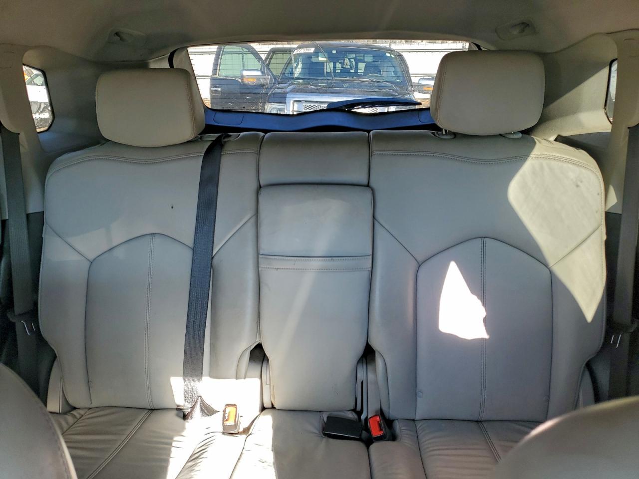 Cadillac SRX Image 11