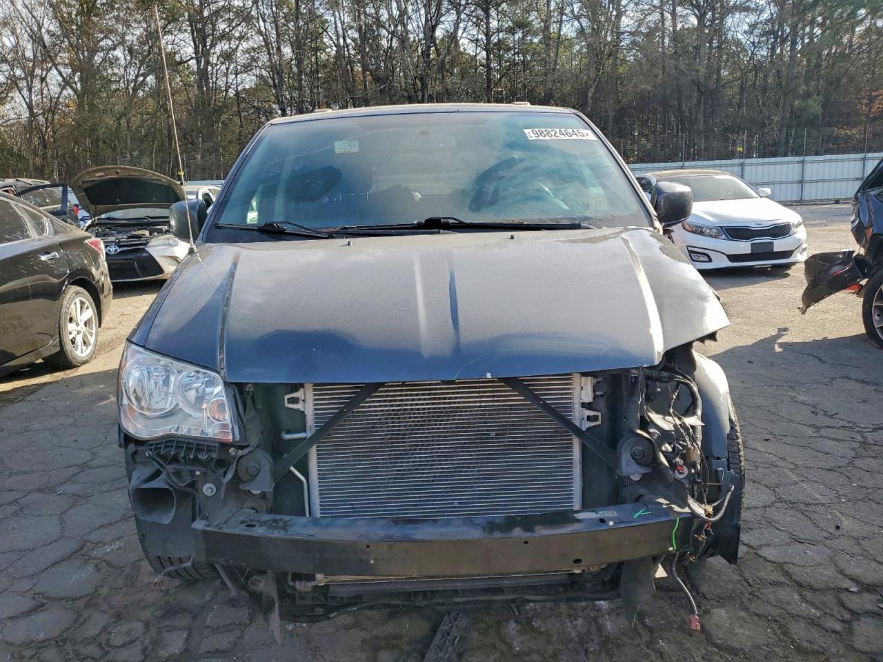 Dodge Caravan Sxt Image 9