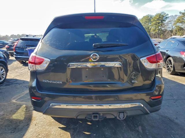 Nissan Pathfinder S Image 11