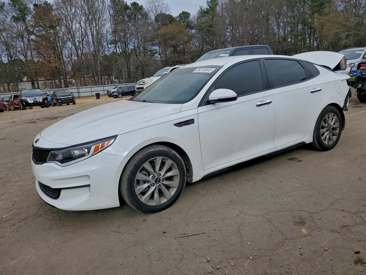 Kia Optima Lx Image 1