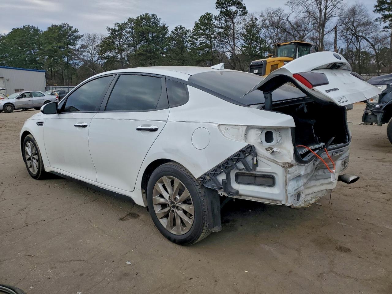 Kia Optima Lx Image 10