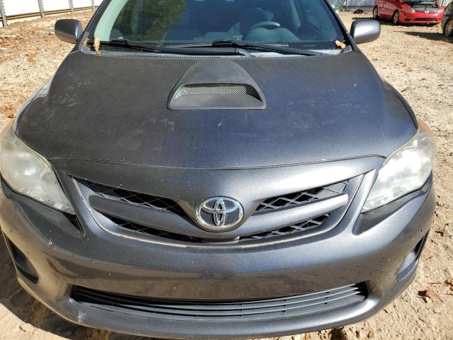 Toyota Corolla Base Image 8