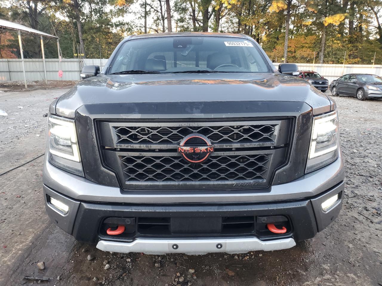 Nissan Titan Sv Image 11