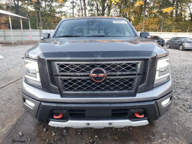 Nissan Titan Sv Image 11