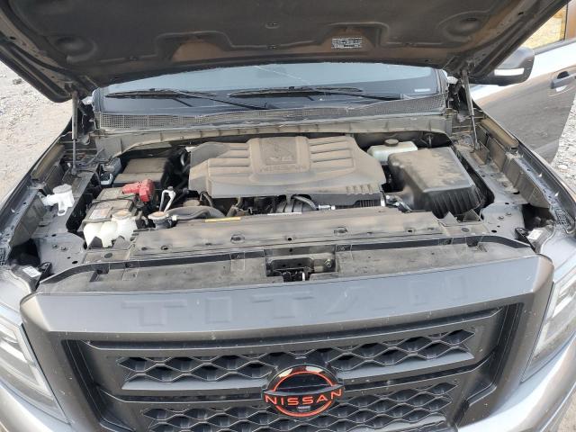 Nissan Titan Sv Image 9