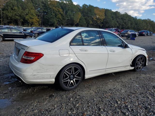 Mercedes-Benz C-Class 300 4matic Image 7