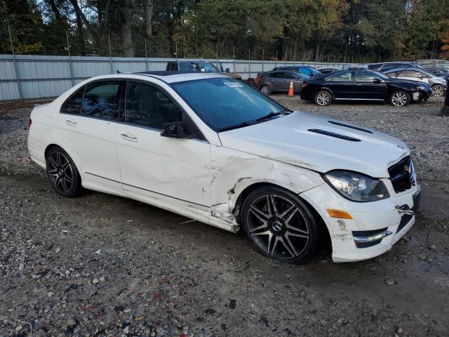 Mercedes-Benz C-Class 300 4matic Image 4