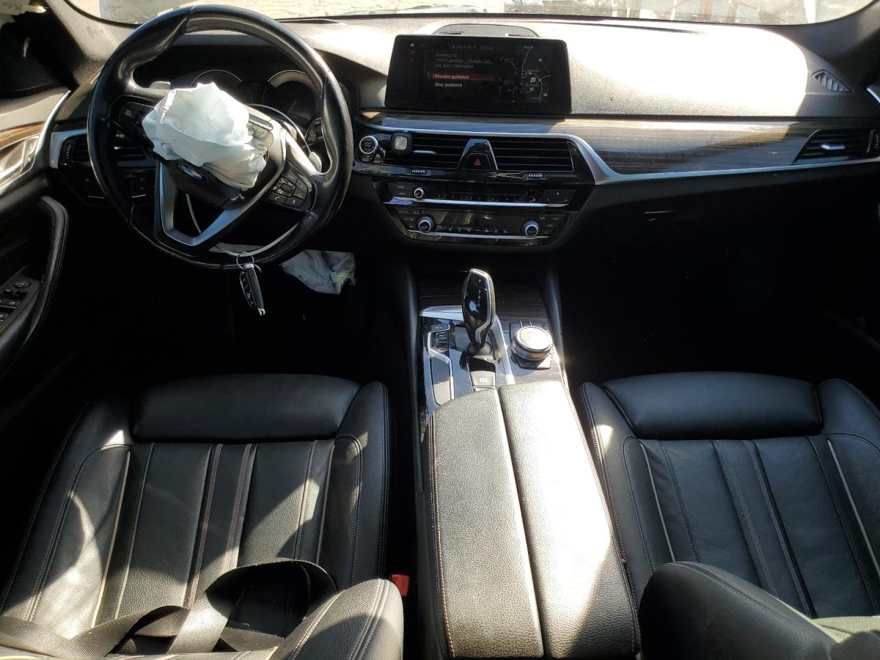 BMW 5 Series I Image 11