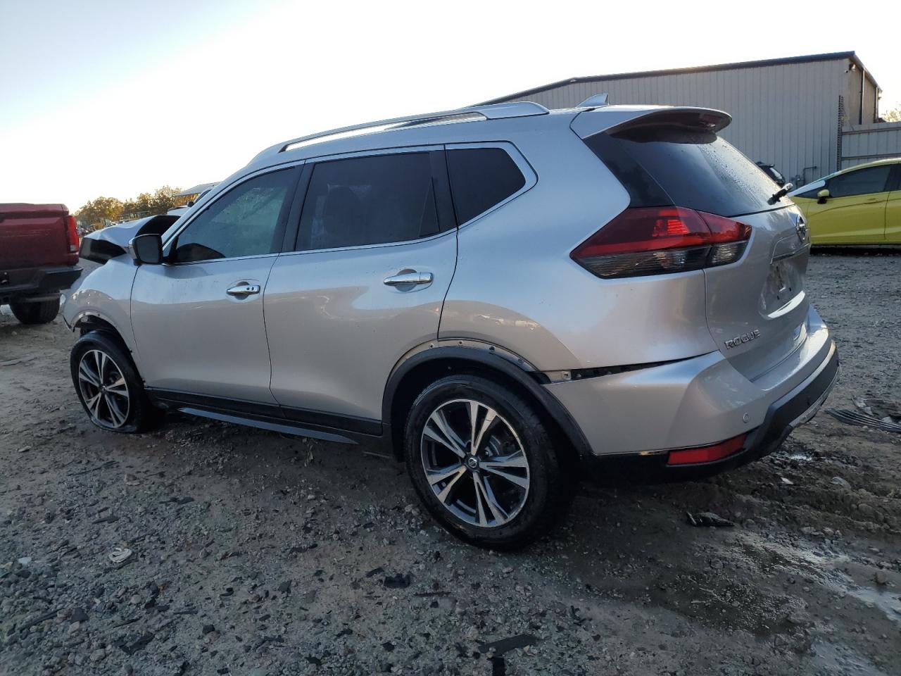 Nissan Rogue S Image 7
