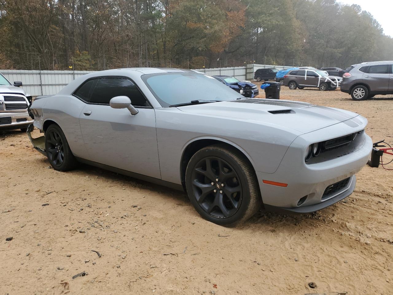 Dodge Challenger Sxt Image 2