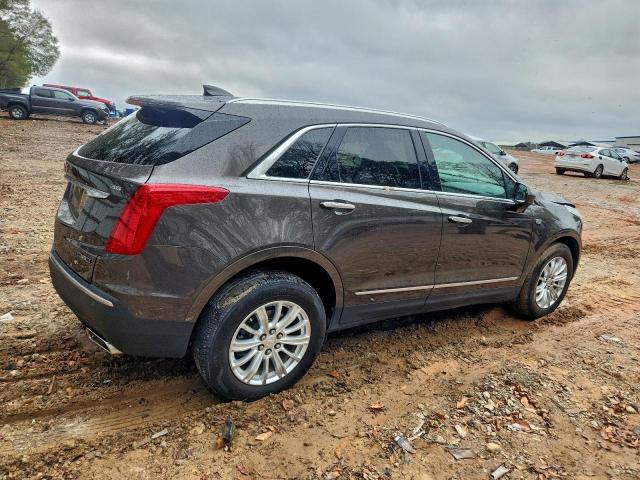 Cadillac XT5 Image 2