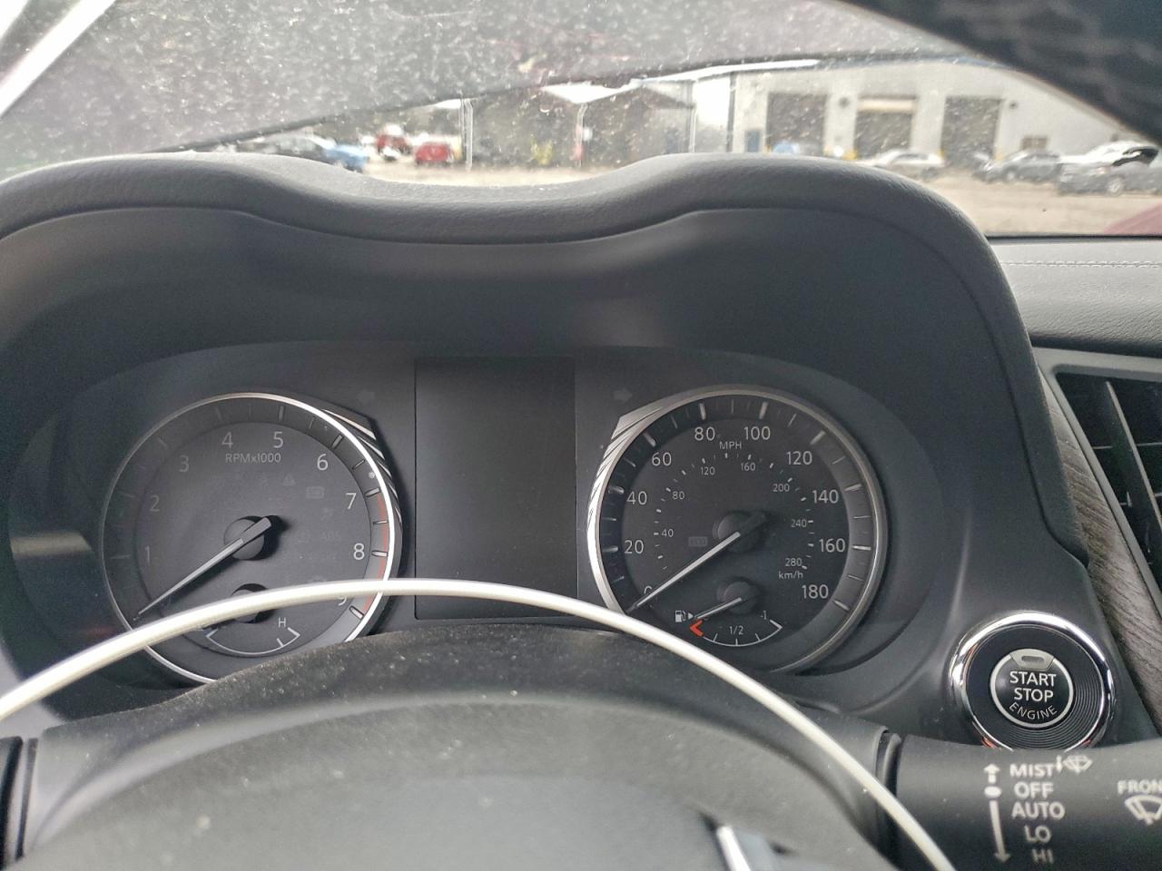 INFINITI Q50 Sensory Image 7