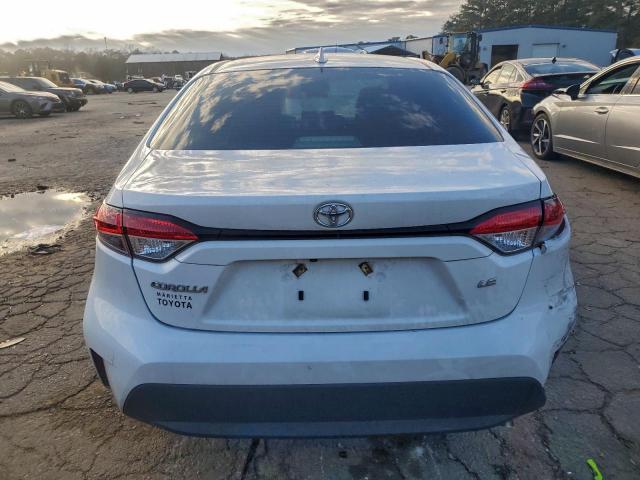 Toyota Corolla Le Image 8