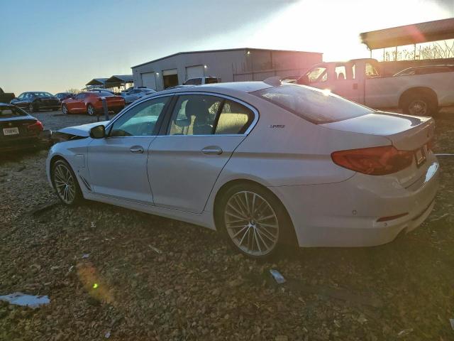 BMW 5 Series Image 2