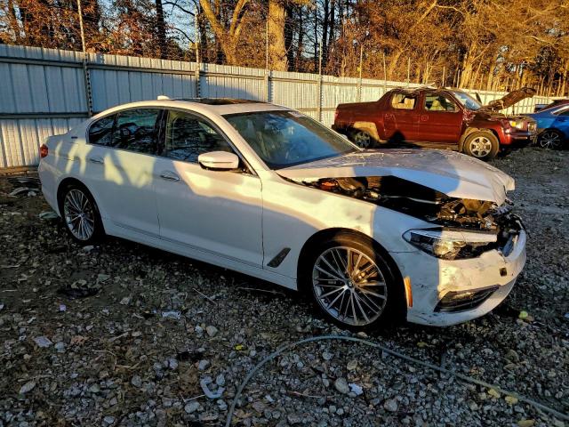 BMW 5 Series Image 8