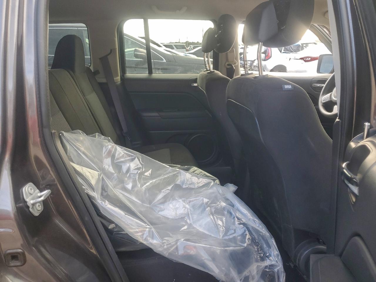 Jeep Patriot Sport Image 6