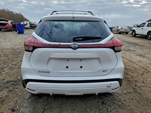 Nissan Kicks Sv Image 6