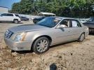 Cadillac DTS Image 1